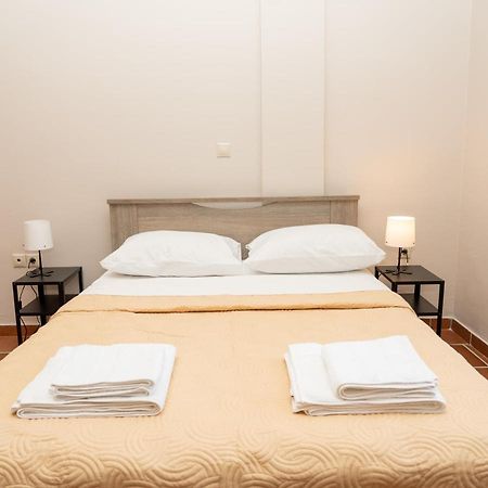 Allagiannis Group Apartments Markópoulon Dış mekan fotoğraf