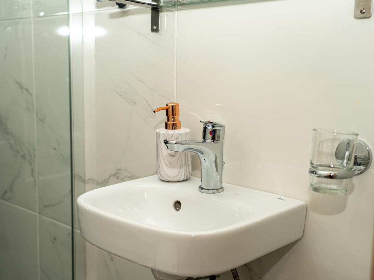 Allagiannis Group Apartments Markópoulon Dış mekan fotoğraf