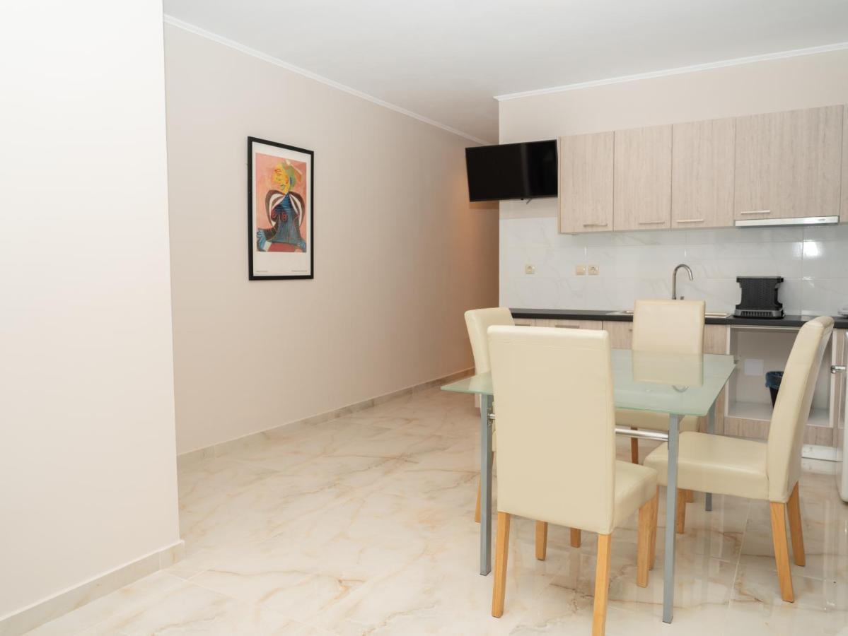 Allagiannis Group Apartments Markópoulon Dış mekan fotoğraf
