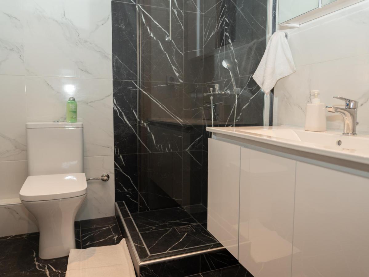 Allagiannis Group Apartments Markópoulon Dış mekan fotoğraf